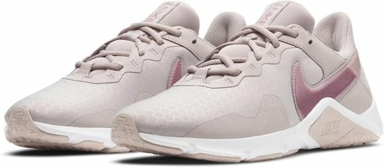 Nike Legend Essential 2 Sportschoenen - Maat 37.5 - Vrouwen - Roze - Donkerroze 3 Nike Legend Essential 2 Sportschoenen - Maat 37.5 - Vrouwen - Roze - Donkerroze