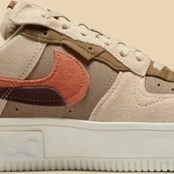 Nike Air Force 1 Fontanka "Rattan" - Sneakers - Dames - Maat 36.5 - Madder Root/Khaki -Dames Winkel 550x248 13