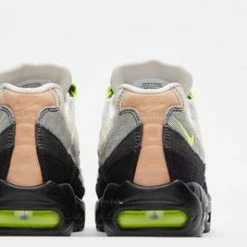 Nike Air Max 95 X Denham 'Black Volt' Maat 44 -Dames Winkel 550x267