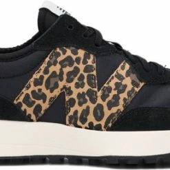 New Balance Sneakers Vrouwen - Maat 38 -Dames Winkel 550x276 1