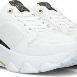 Guess Mags Lage Sneakers - Dames - Wit - Maat 39 27 Guess Mags Lage Sneakers - Dames - Wit - Maat 39 -Dames Winkel 550x293 5