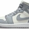 Air Jordan 1 Mid Stealth (W) 2 Air Jordan 1 Mid Stealth (W) -Dames Winkel 550x294 4
