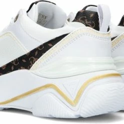 Guess Mags Lage Sneakers - Dames - Wit - Maat 39 26 Guess Mags Lage Sneakers - Dames - Wit - Maat 39 -Dames Winkel 550x301 1