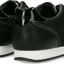 Mexx Sneaker Cato Zwart Met Witte Zool - Dames - Maat 38 20 Mexx Sneaker Cato Zwart Met Witte Zool - Dames - Maat 38 -Dames Winkel 550x304 1