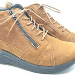 Wolky Veterschoenen Why Cognac Nubuck -Dames Winkel 550x356 4