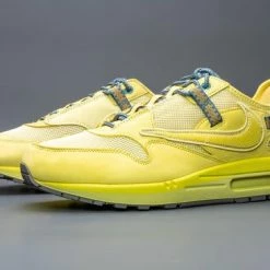 Nike Air Max 1 Travis Scott Cactus Jack Saturn Gold DO9392-700 Maat 44.5 Kleur Als Op Foto -Dames Winkel 550x366 11