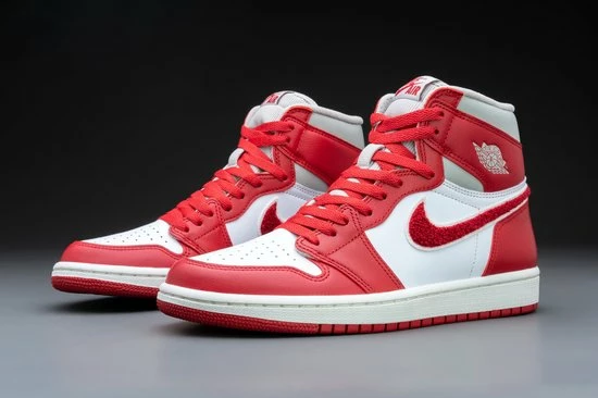 Nike Air Jordan 1 Retro High OG Varsity Red (W) DJ4891-061 Maat 38 ROOD 8 Nike Air Jordan 1 Retro High OG Varsity Red (W) DJ4891-061 Maat 38 ROOD - Afbeelding 6