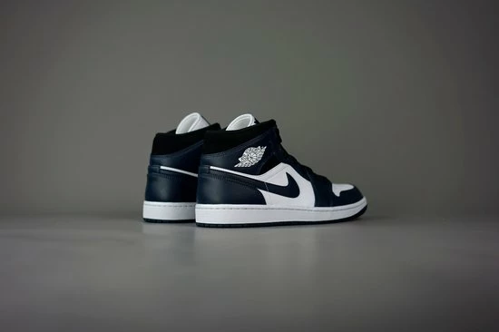 Nike Air Jordan 1 Mid, Amory Navy/White/-Black, Mid Teal, 554725 411, EUR 45 18 Nike Air Jordan 1 Mid, Amory Navy/White/-Black, Mid Teal, 554725 411, EUR 45 - Afbeelding 16