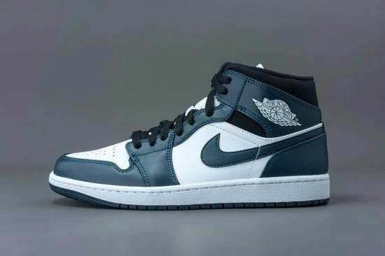Nike Air Jordan 1 Mid, Amory Navy/White/-Black, Mid Teal, 554725 411, EUR 45 21 Nike Air Jordan 1 Mid, Amory Navy/White/-Black, Mid Teal, 554725 411, EUR 45 - Afbeelding 19