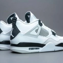 Nike Air Jordan 4 Retro Military Black DH6927-111 Maat 47.5 ZWART 12 Nike Air Jordan 4 Retro Military Black DH6927-111 Maat 47.5 ZWART -Dames Winkel 550x366 23