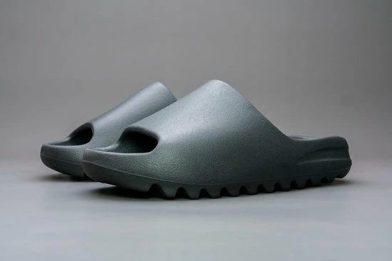 Adidas Yeezy Slide Onyx HQ6448 Maat 42 Kleur Als Op Foto 7 Adidas Yeezy Slide Onyx HQ6448 Maat 42 Kleur Als Op Foto - Afbeelding 5