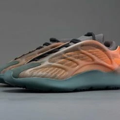 Adidas Yeezy 700 V3 Copper Fade GY4109 Maat 42 2/3 COPPER FADE -Dames Winkel 550x366 93