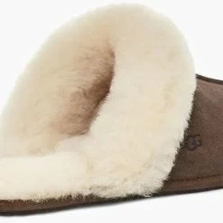 UGG Scufette II Dames Sloffen - Espresso - Maat 39 -Dames Winkel 550x368 8