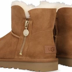 UGG W Bailey Zip Mini Vachtlaarzen - Warme Laarzen - Dames - Camel - Maat 38 -Dames Winkel 550x371
