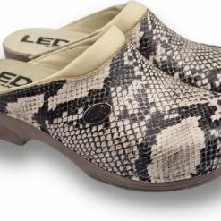 Medische PU Klompen - PU Klompen Met Kunststof Zool - Ziekenhuis Klompen - Zorgklompen - DINA CLOGS - Snakeskin - Maat 37 11 Medische PU Klompen - PU Klompen Met Kunststof Zool - Ziekenhuis Klompen - Zorgklompen - DINA CLOGS - Snakeskin - Maat 37 -Dames Winkel 550x371 5