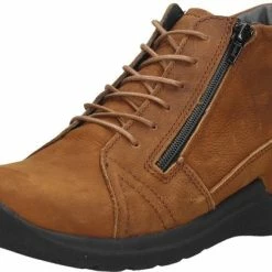 Wolky Veterschoenen Why Cognac Nubuck -Dames Winkel 550x406 7