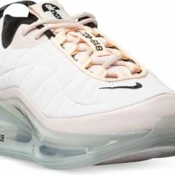 Nike Air Max 720 (Light Violet/Black-Barley Rose) - Maat 39 -Dames Winkel 550x448 3