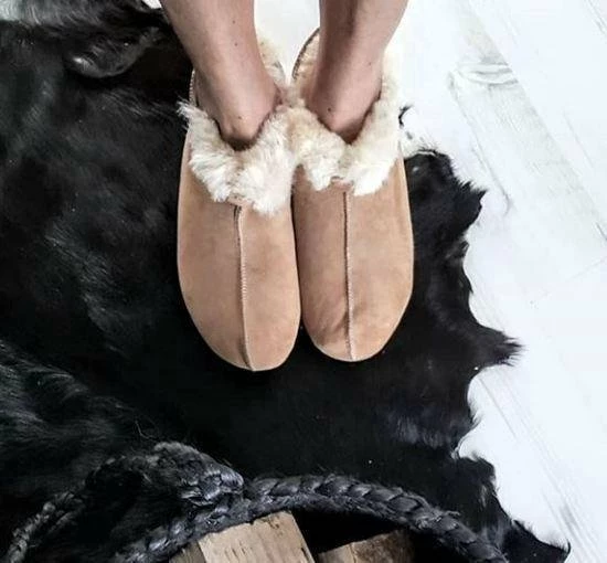 LuLu Wonen LuLu- Leren Sloffen / Pantoffels Gevoerd Met Schapenvacht - Maat 45 5 LuLu Wonen LuLu- Leren Sloffen / Pantoffels Gevoerd Met Schapenvacht - Maat 45 - Afbeelding 3