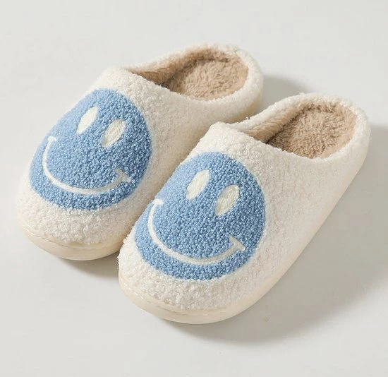 Merkloos Schoencadeautjes Sinterklaas - Open Sloffen - Pantoffels - Sloffen - Pantoffels Dames - Pantoffels Heren - Smiley Sloffen 3 Merkloos Schoencadeautjes Sinterklaas - Open Sloffen - Pantoffels - Sloffen - Pantoffels Dames - Pantoffels Heren - Smiley Sloffen