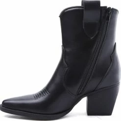 Weloveshoes SmileFavorites® Dames Cowboylaarzen Met Hak Kort - Imitatieleer - Zwart - Maat 37 10 Weloveshoes SmileFavorites® Dames Cowboylaarzen Met Hak Kort - Imitatieleer - Zwart - Maat 37 -Dames Winkel 550x547 1