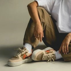 Nike Air Force 1 Fontanka "Rattan" - Sneakers - Dames - Maat 36.5 - Madder Root/Khaki -Dames Winkel 550x550 297