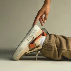 Nike Air Force 1 Fontanka "Rattan" - Sneakers - Dames - Maat 36.5 - Madder Root/Khaki -Dames Winkel 550x550 299