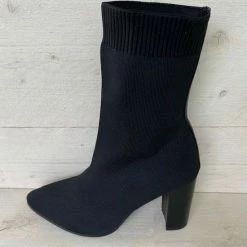 Weloveshoes SmileFavorites® Pumps/Hakken Met Hak - Stof - Zwart - Maat 40 -Dames Winkel 550x550 79