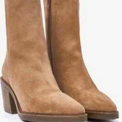 VIA VAI Kailee Faye Enkellaarsjes Dames - Cognac - Maat 38 26 VIA VAI Kailee Faye Enkellaarsjes Dames - Cognac - Maat 38 -Dames Winkel 550x623 8