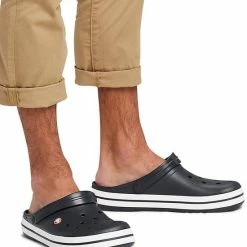 Crocs Crocband - Sandalen - Volwassenen - Zwart - 42/43 -Dames Winkel 550x635 12