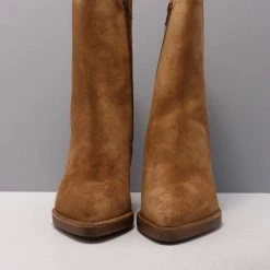 VIA VAI Kailee Faye Enkellaarsjes Dames - Cognac - Maat 38 21 VIA VAI Kailee Faye Enkellaarsjes Dames - Cognac - Maat 38 -Dames Winkel 550x707 3