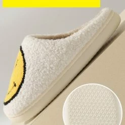 Merkloos Schoencadeautjes Sinterklaas - Open Sloffen - Pantoffels - Sloffen - Pantoffels Dames - Pantoffels Heren - Smiley Sloffen -Dames Winkel 550x737 5