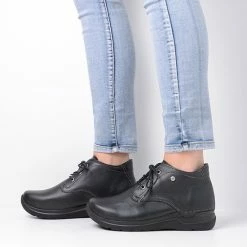 Wolky Veterschoenen Truth HV Zwart Leer -Dames Winkel 550x745 11