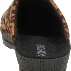 Rohde Neustadt-D Dames Pantoffels - Leopard - Maat 41 21 Rohde Neustadt-D Dames Pantoffels - Leopard - Maat 41 -Dames Winkel 550x761 2