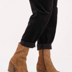 VIA VAI Kailee Faye Enkellaarsjes Dames - Cognac - Maat 38 27 VIA VAI Kailee Faye Enkellaarsjes Dames - Cognac - Maat 38 -Dames Winkel 550x785 2