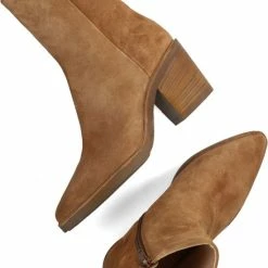 VIA VAI Kailee Faye Enkellaarsjes Dames - Cognac - Maat 38 29 VIA VAI Kailee Faye Enkellaarsjes Dames - Cognac - Maat 38 -Dames Winkel 550x792 2