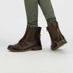 NoGRZ A.Aalto Leren Enkellaarzen Dames - Wol Gevoerde Veterschoenen - Donkerbruin Leer - Maat 38 18 NoGRZ A.Aalto Leren Enkellaarzen Dames - Wol Gevoerde Veterschoenen - Donkerbruin Leer - Maat 38 -Dames Winkel 550x793 2